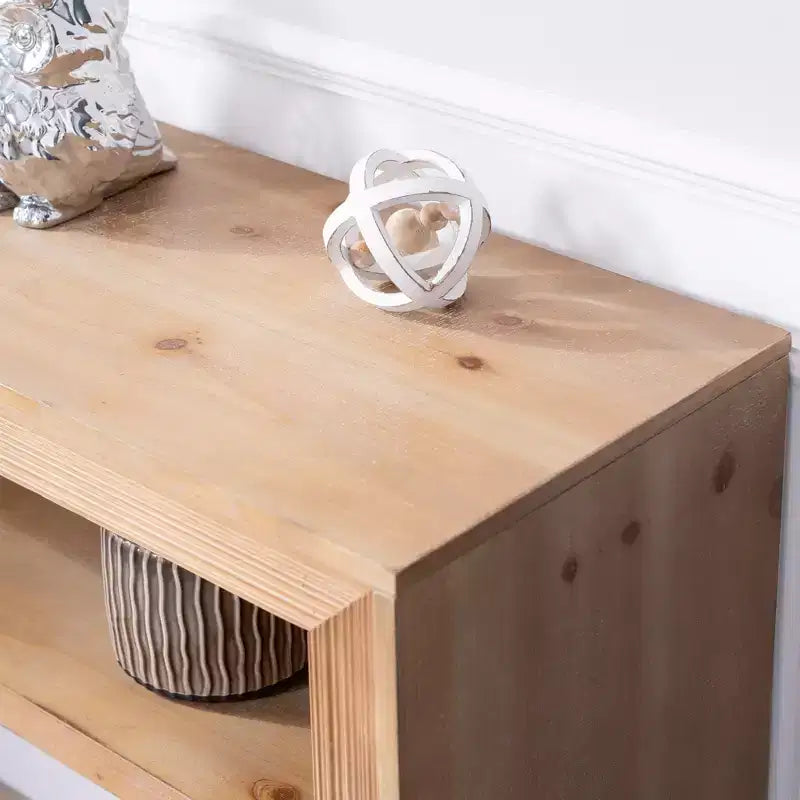Consolle in legno Oakmere Farmhouse con ripiano portaoggetti GDFStudio