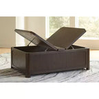 Tavolino da caffè Signature Design by Ashley Breckington con piano sollevabile, marrone scuro con contenitore a baule