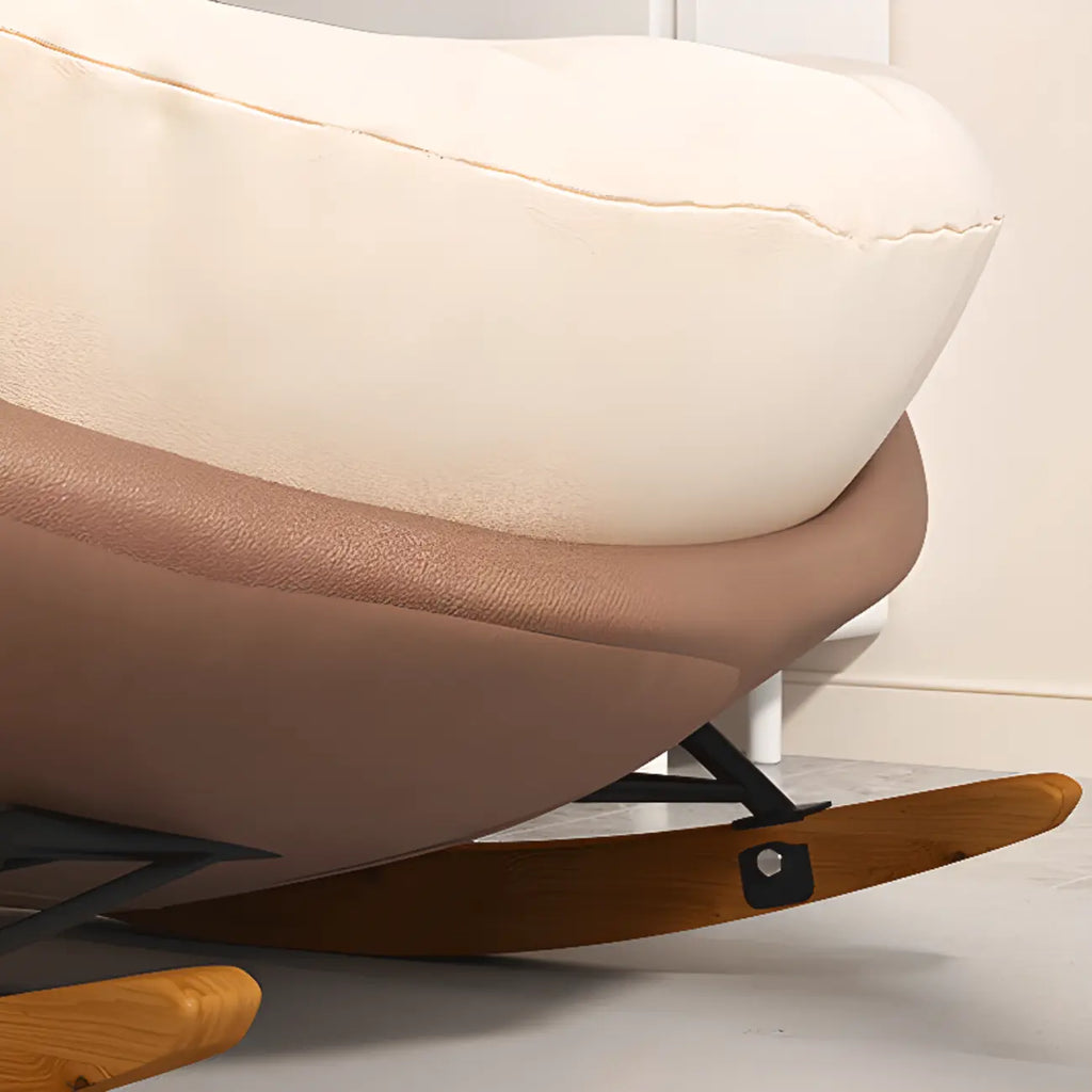 Sedia a dondolo scandinava imbottita con pouf opzionale