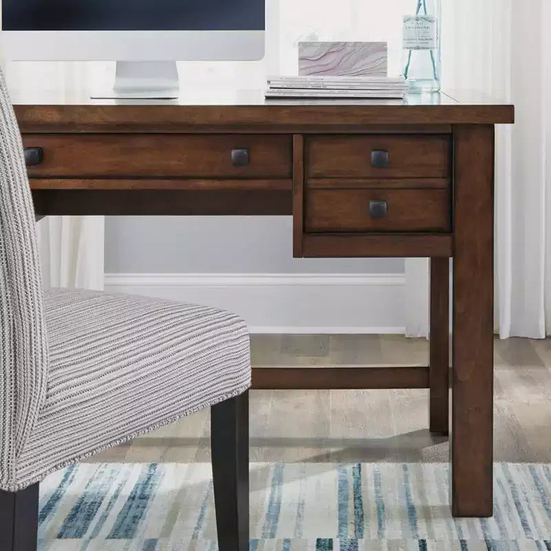 Scrivania direzionale Tahoe – Acero anticato – Home Styles: Mid-Century Modern, Struttura in legno massello, Cassetti contenitore