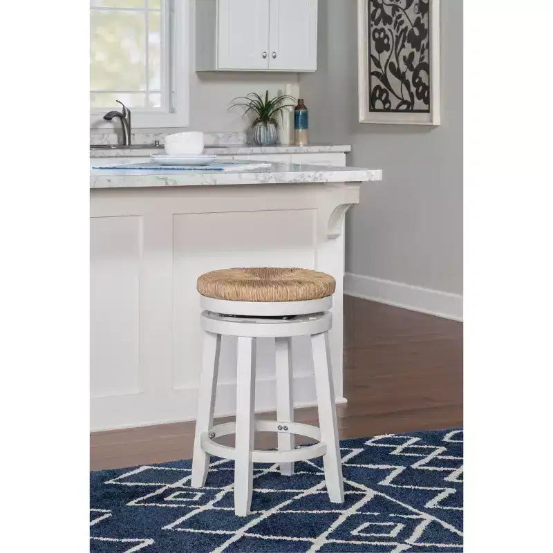 Sgabello da bar senza schienale Noah Swivel, altezza bancone - Powell