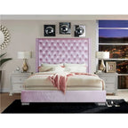 Letto con pannello trapuntato rivestito in velluto rosa Newell