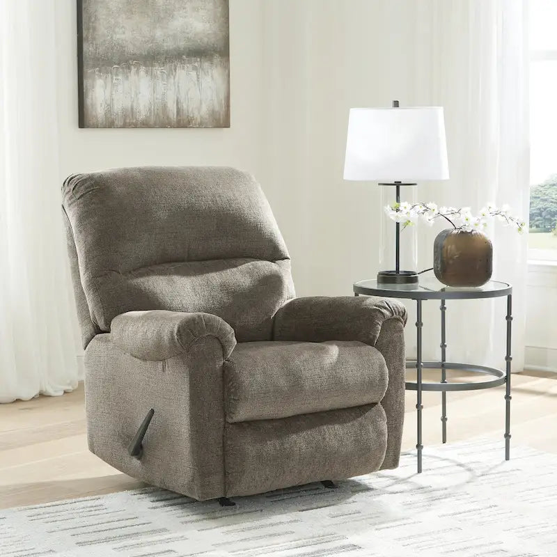 Poltrona reclinabile Stonemeade di Signature Design by Ashley