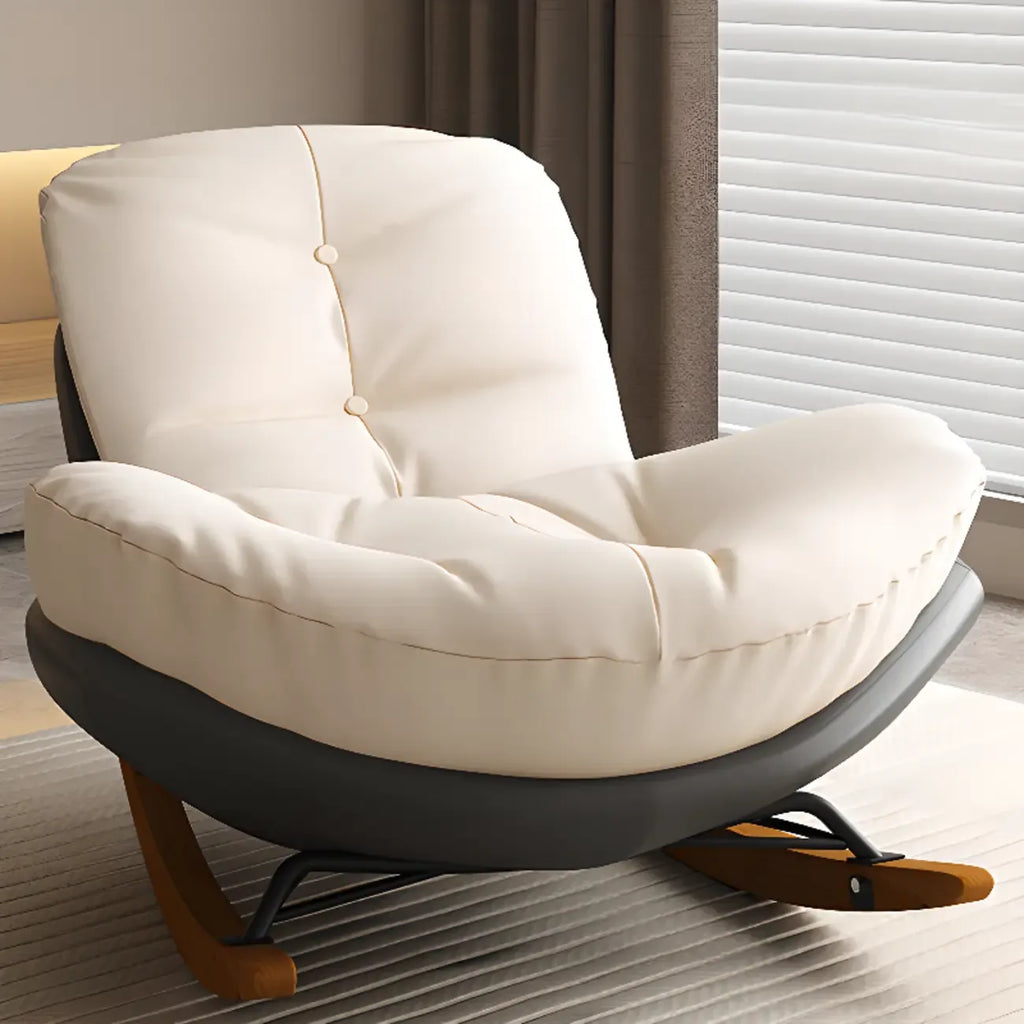 Sedia a dondolo scandinava imbottita con pouf opzionale
