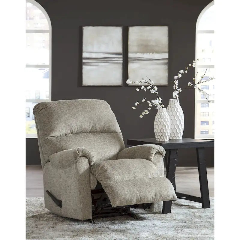 Poltrona reclinabile Stonemeade di Signature Design by Ashley